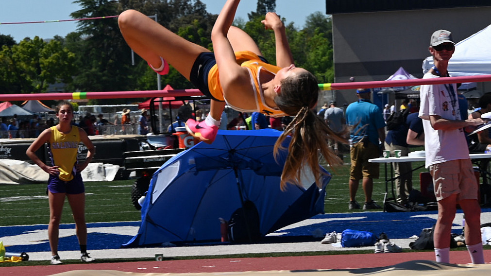 Menlo junior Summer Young cleared a PR 5-foot-2 in the CCS Trials on Saturday in Gilroy