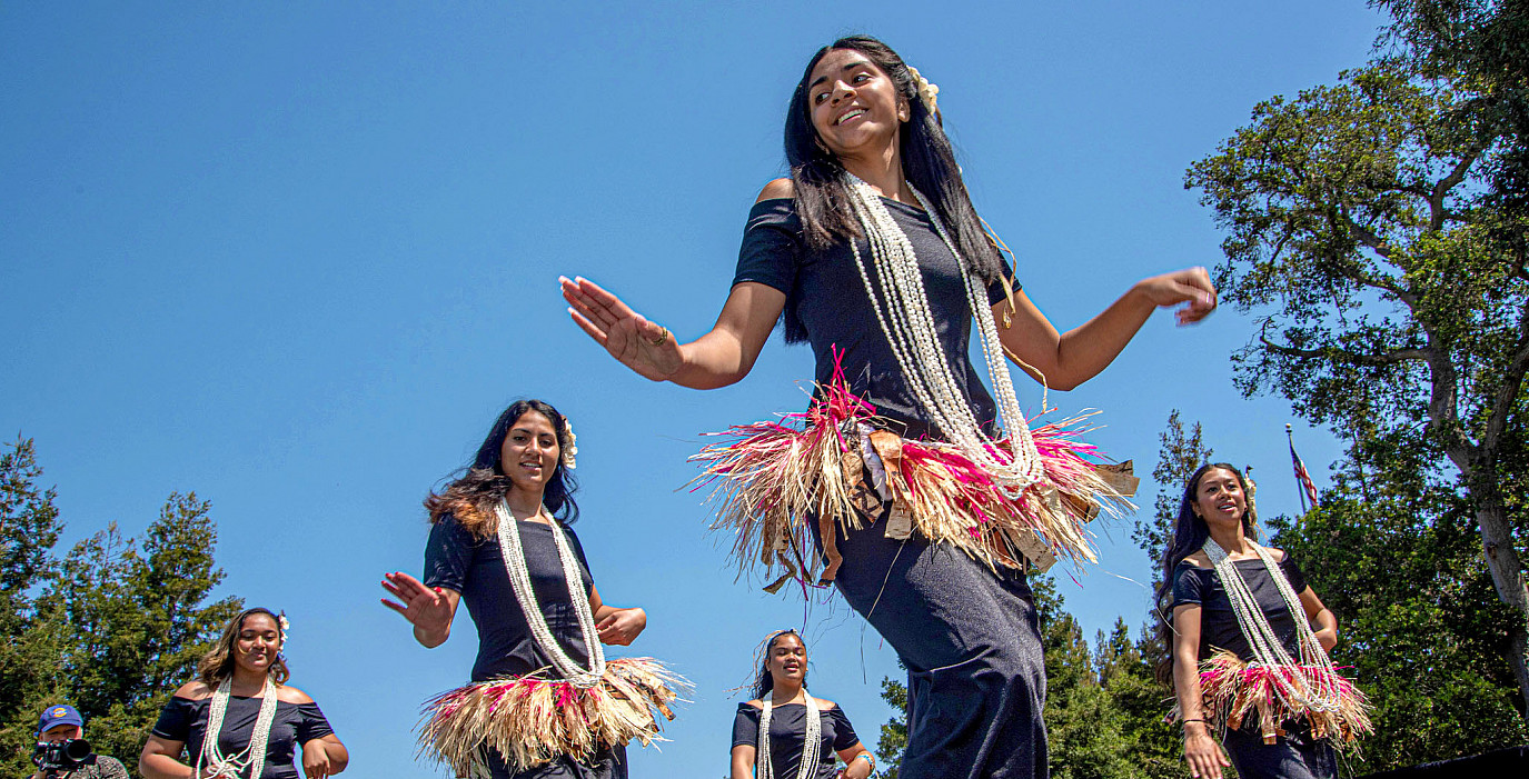 Students representing Menlo's Pacific Islanders affinity group perform during the 2022 Global Expo.