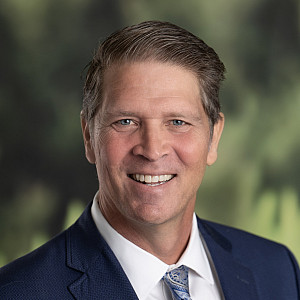 Than Healy, Head of School