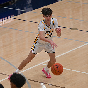 Menlo senior Sam Reznik sank four free throws down the stretch in a 59-55 win over The King's Academy