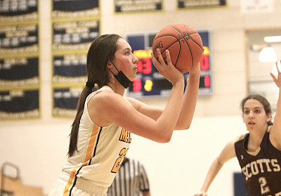 Menlo senior Jazlin Chen posted a double-double with 15 points, 11 rebounds against Scotts Valley...