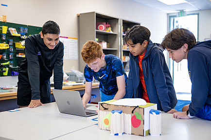 Middle School Design Engineering Class
