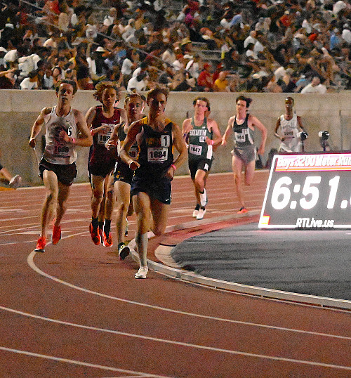 Landon Pretre (1) took silver in the 3200m at state