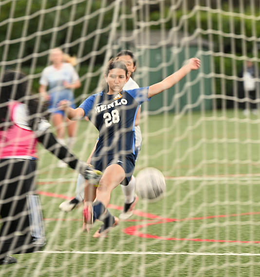 Menlo sophomore Roya Rezaee delivers a second-half goal, a third score for the Knights on Tuesday.