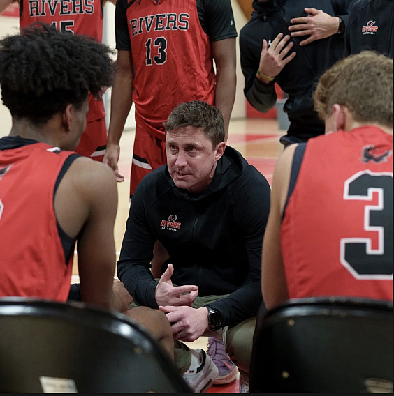 Keith Zalaski joins Menlo as math teacher and varsity boys' basketball coach