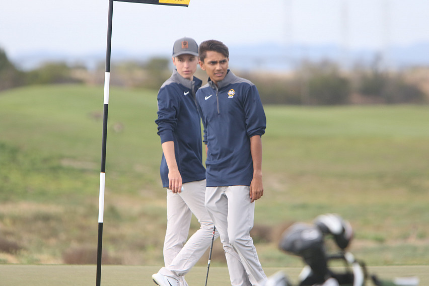 Amay Goel (foreground) and Ryan Schaefer posted a 45 and 39, respectively, for the Knights against CSUS
