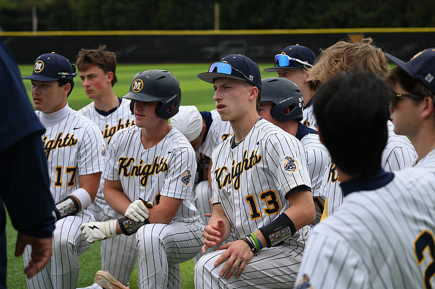 Menlo baseball completed another PAL-Bay series sweep